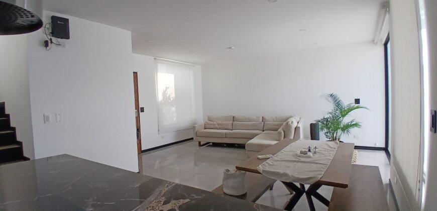 Casa elegante en venta en Manta | Sector Gavilanes